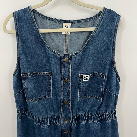 Lucy & Yak denim jumpsuit - Picture 3 of 11